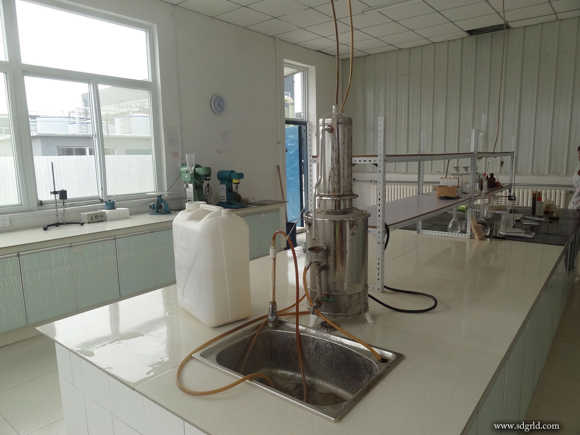 格瑞兰德实验室